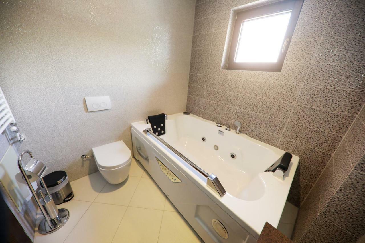 Hotel Kacinari Prizren Oda fotoğraf